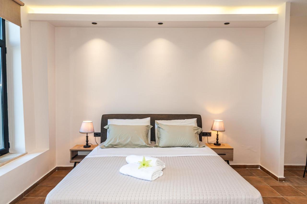 Endless Blue Suites Chania  ภายนอก รูปภาพ