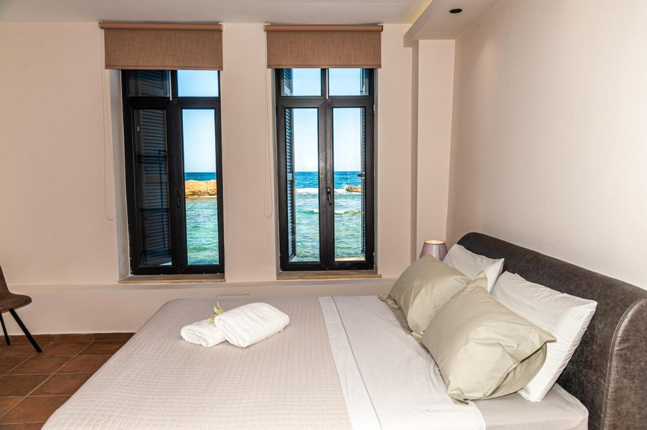 Endless Blue Suites Chania  ภายนอก รูปภาพ